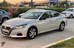 نيسان ألتيما